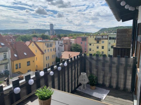 Apartment Skyline of Jena, luxuriös, einzigartig, free Wifi, Parkplatz, klimatisiert, zentral in Jena, Saale-Holzland